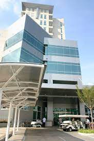Ramkhamhaeng Hospital Bangkok, Thailand