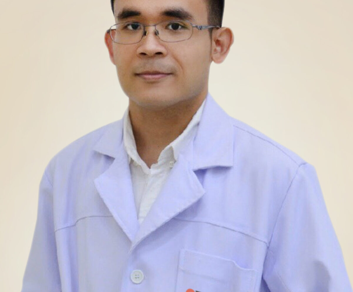 Dr. Nont Rerktanom